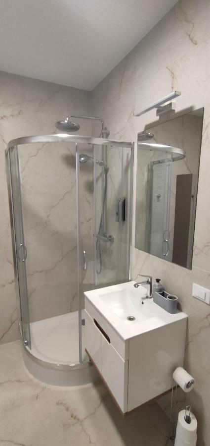 ワルシャワPraga Apartamentアパートメント エクステリア 写真