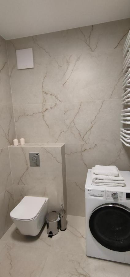 ワルシャワPraga Apartamentアパートメント エクステリア 写真